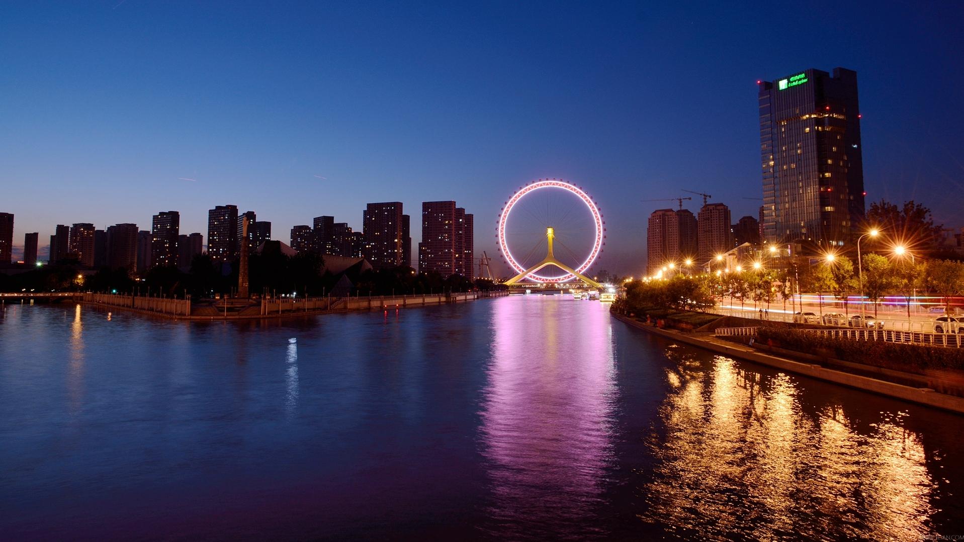 天津盛会，致敬嘉宾，共筑市民温馨家园