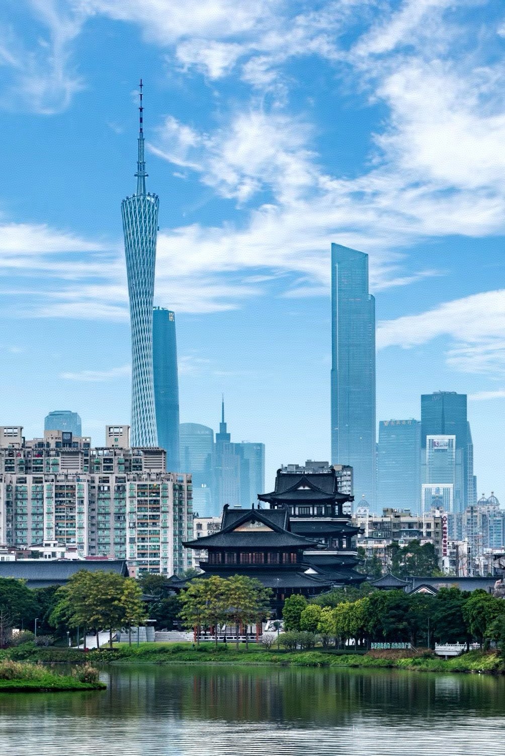 广东,改革开放先锋与现代建设的典范之路